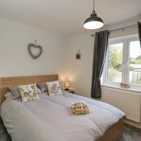 Weavers Cottage Dursley Extérieur photo
