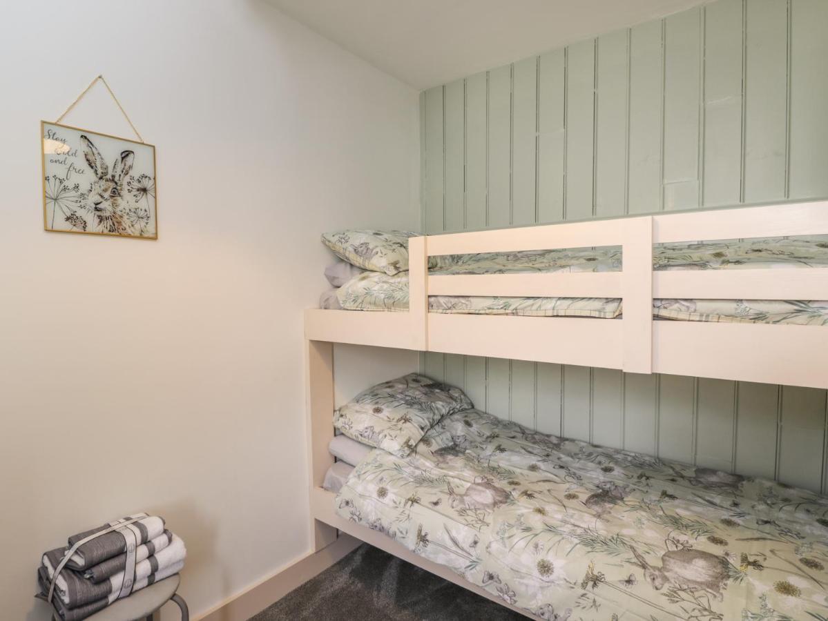 Weavers Cottage Dursley Extérieur photo